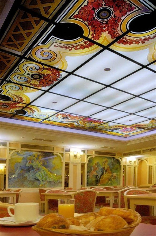 Share Mini-hôtel